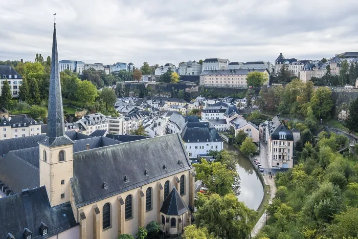 Gerahmter Druck : Blick vom Corniche-Promenadenweg Gerahmter Druck : Blick vom Corniche-Promenadenweg