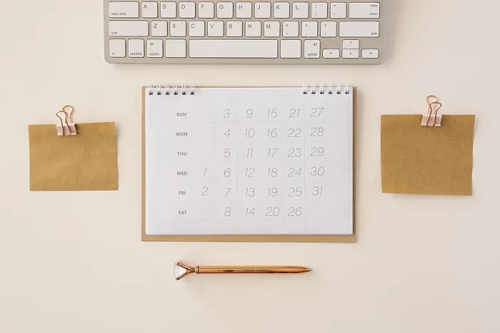 Gerahmter Druck : Oberansicht-Tischkalender-Erinnerungszettel Gerahmter Druck : Oberansicht-Tischkalender-Erinnerungszettel