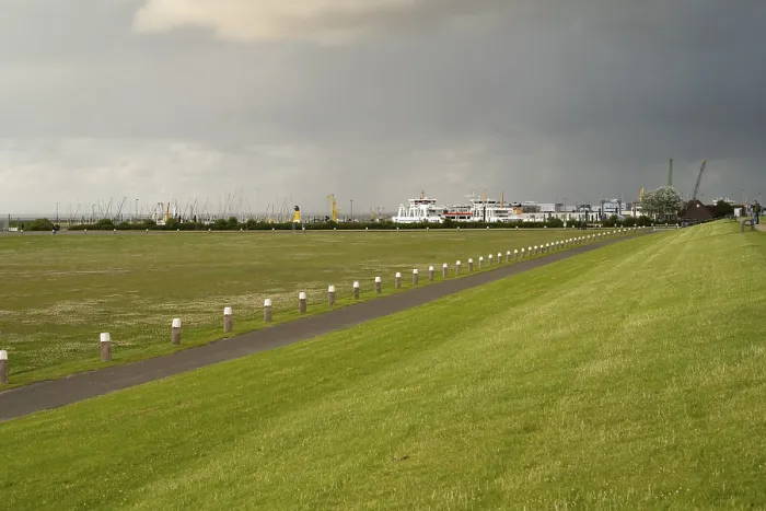 Gerahmter Druck : Blick von der Düne zum Hafen. Gerahmter Druck : Blick von der Düne zum Hafen.