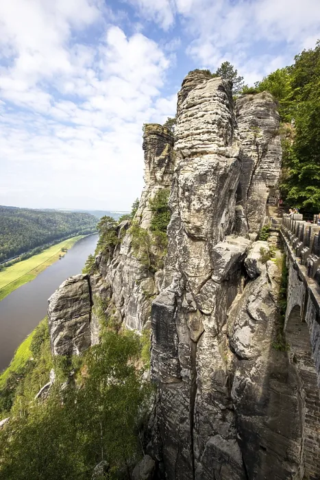 Gerahmter Druck : Blick auf die Elbe vom Bastei. Gerahmter Druck : Blick auf die Elbe vom Bastei.