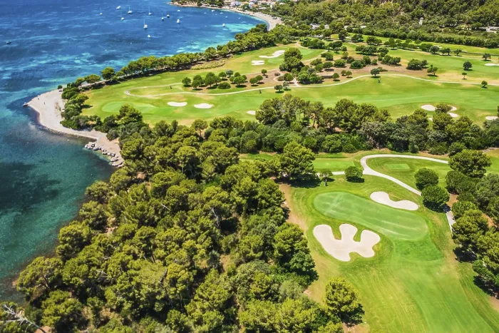 Gerahmter Druck : Ansicht eines Golfresorts. Gerahmter Druck : Ansicht eines Golfresorts.