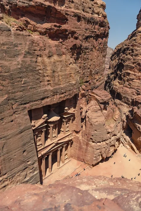 Gerahmter Druck : Blick von oben in den Siq-Tal. Gerahmter Druck : Blick von oben in den Siq-Tal.