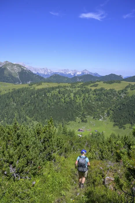 Gerahmter Druck : Blick auf die Hochmolbinghütte Gerahmter Druck : Blick auf die Hochmolbinghütte