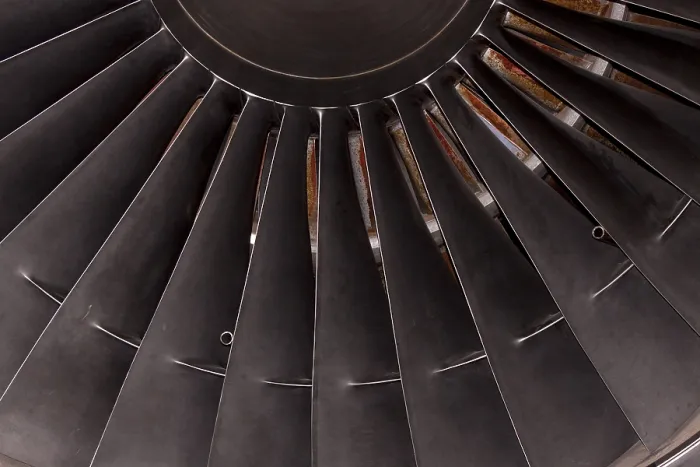 Gerahmter Druck : Detailansicht eines Strahltriebwerks. Gerahmter Druck : Detailansicht eines Strahltriebwerks.