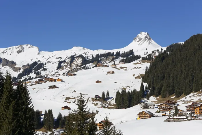 Gerahmter Druck : Blick auf die Gemeinde Damuls. Gerahmter Druck : Blick auf die Gemeinde Damuls.