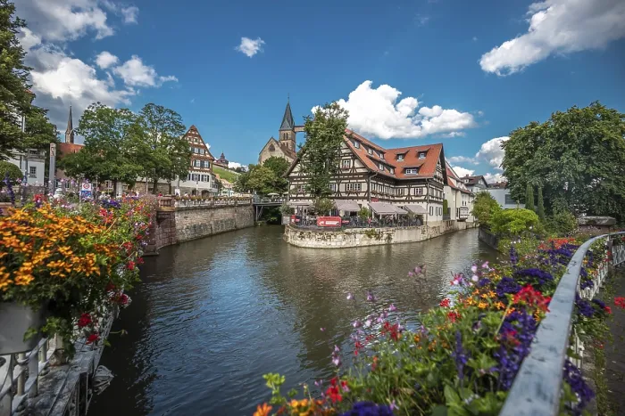 Gerahmter Druck : Blick auf den Neckar und die St. Gerahmter Druck : Blick auf den Neckar und die St.