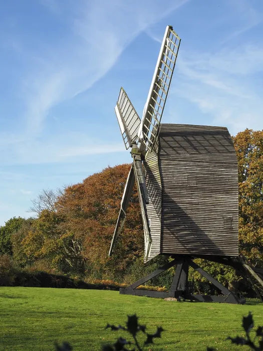 Gerahmter Druck : Ansicht der Nutley-Mühle im Ashdown Forest. Gerahmter Druck : Ansicht der Nutley-Mühle im Ashdown Forest.