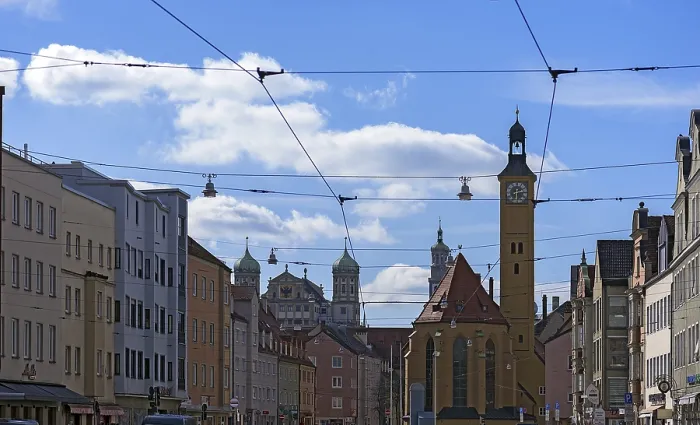Gerahmter Druck : Blick auf das alte Viertel mit Kirchen. Gerahmter Druck : Blick auf das alte Viertel mit Kirchen.