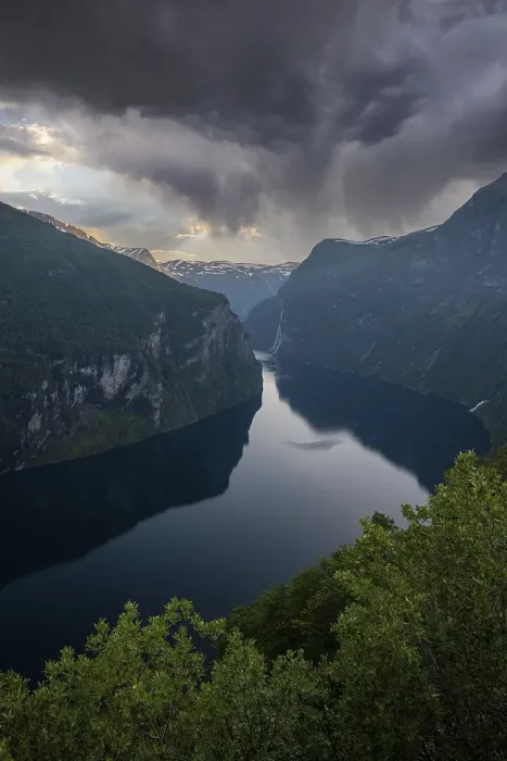 Gerahmter Druck : Blick vom Ornesvingen Aussichtspunkt Gerahmter Druck : Blick vom Ornesvingen Aussichtspunkt