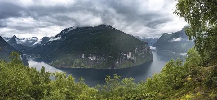 Gerahmter Druck : Blick vom Ornesvingen Aussichtspunkt Gerahmter Druck : Blick vom Ornesvingen Aussichtspunkt