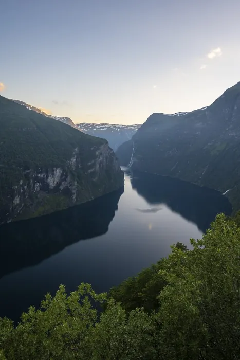 Gerahmter Druck : Blick vom Ornesvingen Aussichtspunkt Gerahmter Druck : Blick vom Ornesvingen Aussichtspunkt