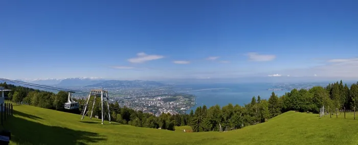 Gerahmter Druck : Ansicht von der Pfaender Berg über Bregenz Gerahmter Druck : Ansicht von der Pfaender Berg über Bregenz