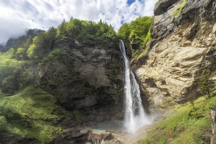 Gerahmter Druck : Der Blick auf den Wasserfall Reichenbachfälle. Gerahmter Druck : Der Blick auf den Wasserfall Reichenbachfälle.