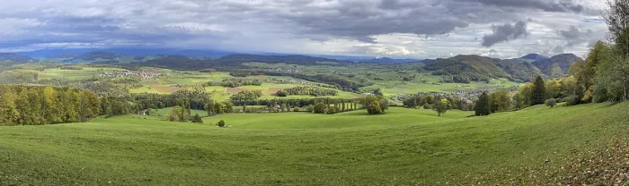 Gerahmter Druck : Blick auf Runenberg und Kilchberg. Gerahmter Druck : Blick auf Runenberg und Kilchberg.