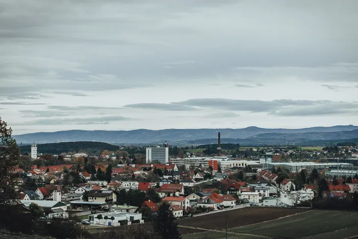 Gerahmter Druck : Ansicht über Ternitz im Herbst, Niederösterreich Gerahmter Druck : Ansicht über Ternitz im Herbst, Niederösterreich