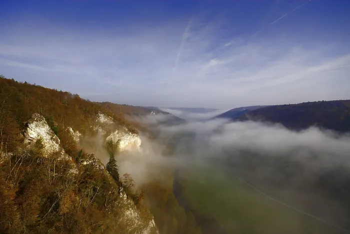 Gerahmter Druck : Blick in die obere Donau-Ebene. Gerahmter Druck : Blick in die obere Donau-Ebene.