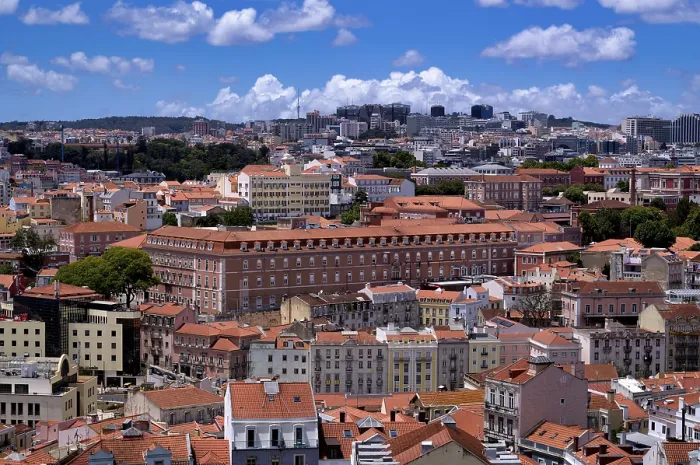 Gerahmter Druck : Blick vom Aussichtspunkt Miradouro da Graca. Gerahmter Druck : Blick vom Aussichtspunkt Miradouro da Graca.