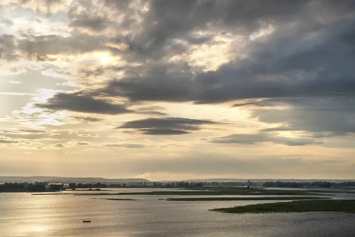 Gerahmter Druck : Die Aussicht auf die Wolga. Gerahmter Druck : Die Aussicht auf die Wolga.