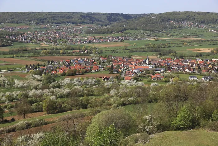 Gerahmter Druck : Blick vom Walberla-Felsen auf Ebermannstadt