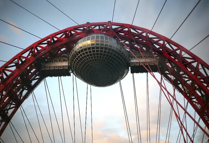 Gerahmter Druck : Blickturm und Restaurant in Moskau.