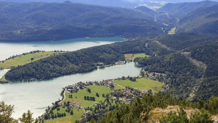 Gerahmter Druck : Walchensee mit dem gleichnamigen Dorf. Gerahmter Druck : Walchensee mit dem gleichnamigen Dorf.