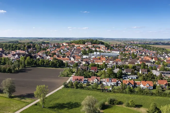 Gerahmter Druck : Wallerstein mit Schloss Wallerstein Gerahmter Druck : Wallerstein mit Schloss Wallerstein