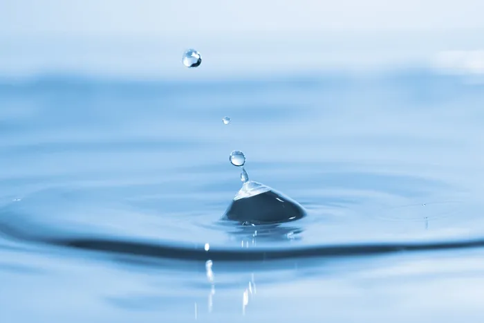 Gerahmter Druck : Wassertröpfchen Gerahmter Druck : Wassertröpfchen