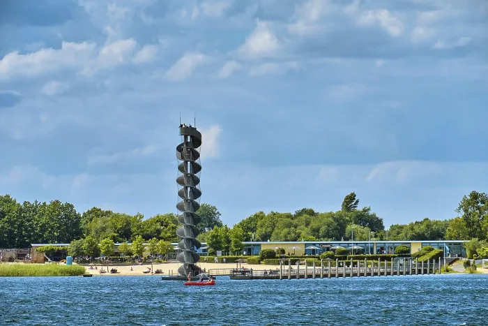 Gerahmter Druck : Wasserstandsturm, Großer Göritzsee Gerahmter Druck : Wasserstandsturm, Großer Göritzsee