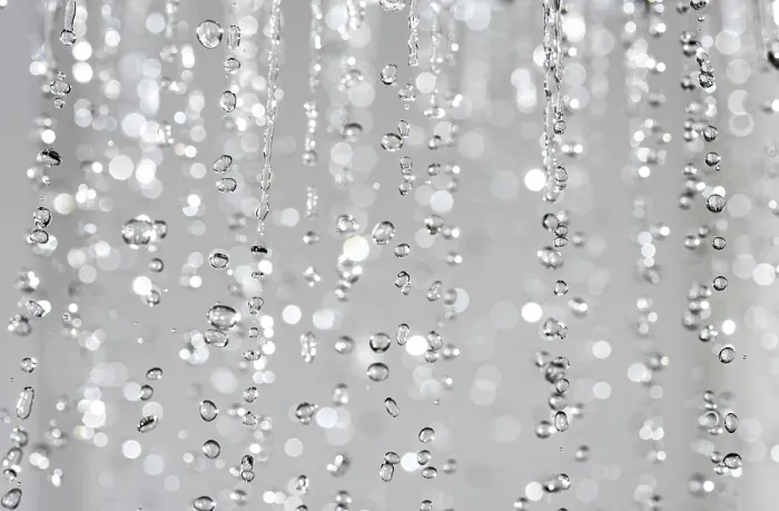 Gerahmter Druck : Wasser aus der Dusche. Gerahmter Druck : Wasser aus der Dusche.