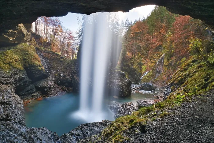 Gerahmter Druck : Bergwasserfall Linthal Gerahmter Druck : Bergwasserfall Linthal