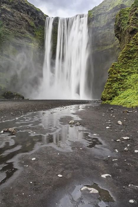 Gerahmter Druck : Wasserfall, Schlucht, Fluss, Sommer Gerahmter Druck : Wasserfall, Schlucht, Fluss, Sommer