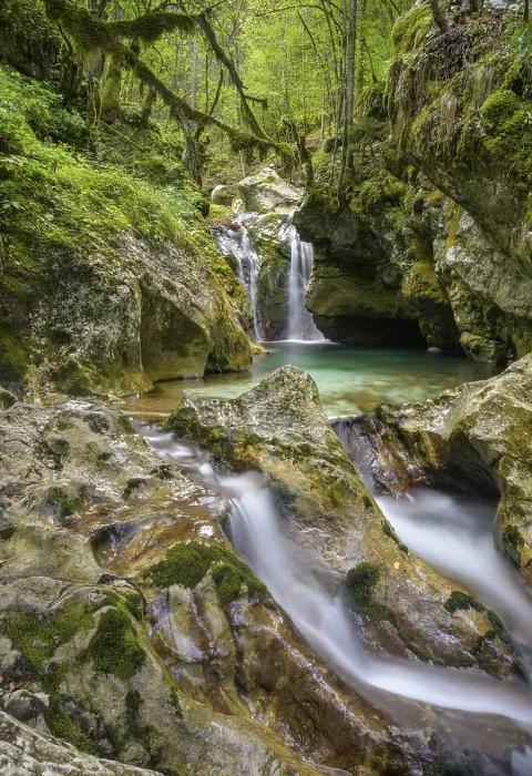 Gerahmter Druck : Wasserfall am Lepena Bach Gerahmter Druck : Wasserfall am Lepena Bach