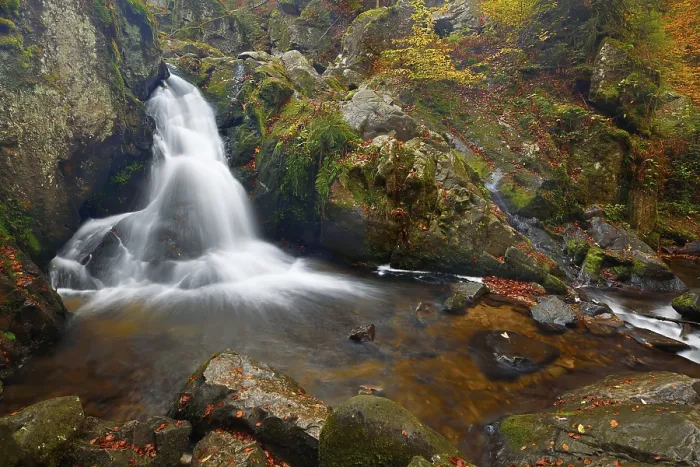 Gerahmter Druck : Wasserfall, Petit Cascade de Tendon Gerahmter Druck : Wasserfall, Petit Cascade de Tendon