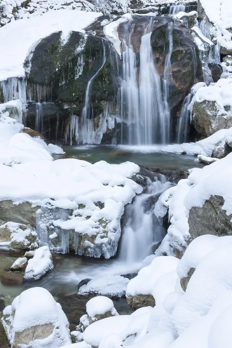 Gerahmter Druck : Wasserfall im Pollat-Tal Gerahmter Druck : Wasserfall im Pollat-Tal