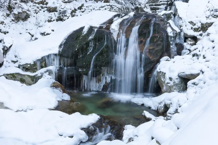 Gerahmter Druck : Wasserfall im Pollat-Tal Gerahmter Druck : Wasserfall im Pollat-Tal