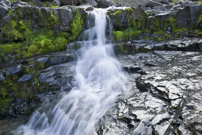 Gerahmter Druck : Wasserfall im Ranagil Gorge Gerahmter Druck : Wasserfall im Ranagil Gorge