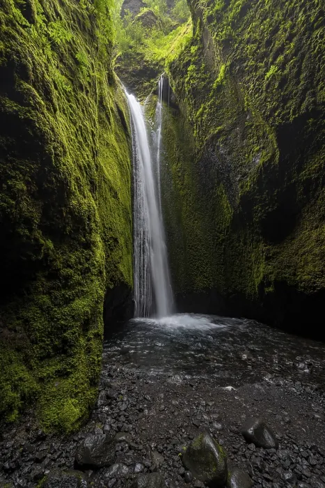 Gerahmter Druck : Wasserfall, Fluss in Nauthusagil Schlucht Gerahmter Druck : Wasserfall, Fluss in Nauthusagil Schlucht