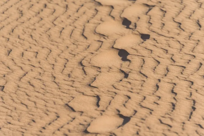Gerahmter Druck : Wellenmuster im Sand, Sossusvlei. Gerahmter Druck : Wellenmuster im Sand, Sossusvlei.