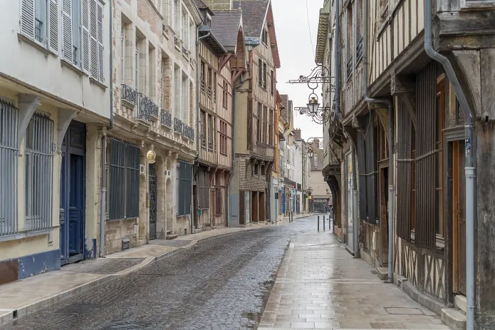 Gerahmter Druck : Wettdruck von Troyes Gerahmter Druck : Wettdruck von Troyes