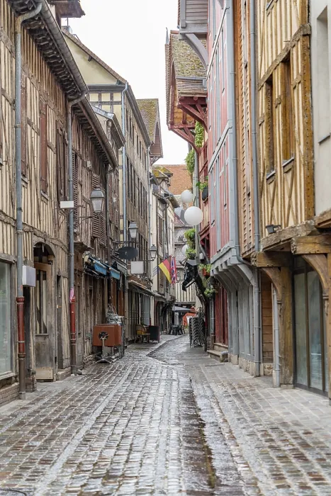 Gerahmter Druck : Nassdruck von Troyes Gerahmter Druck : Nassdruck von Troyes
