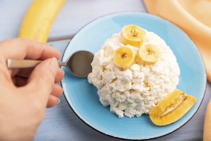 Gerahmter Druck : Weißer Quark, Käsekuchen Gerahmter Druck : Weißer Quark, Käsekuchen