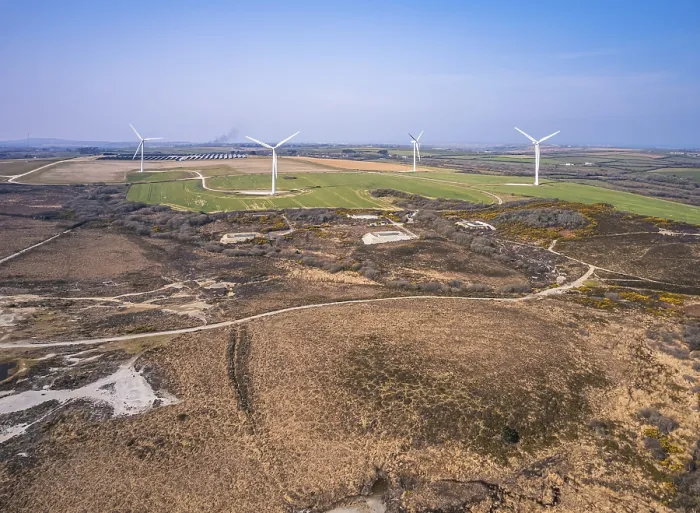 Gerahmter Druck : Windpark auf den Cornwall-Feldern, Cornwall. Gerahmter Druck : Windpark auf den Cornwall-Feldern, Cornwall.
