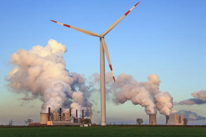 Gerahmter Druck : Windrädere in der Abendbeleuchtung. Gerahmter Druck : Windrädere in der Abendbeleuchtung.