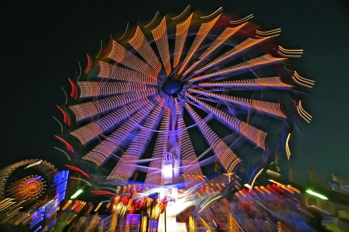 Gerahmter Druck : Karussell im Oktoberfest, München, Bayern, Deutschland