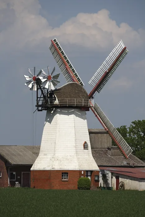 Gerahmter Druck : Windmühle Eyendorf, historische Windmühle. Gerahmter Druck : Windmühle Eyendorf, historische Windmühle.