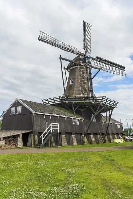 Gerahmter Druck : Windmühle, Holzbau, Holz. Gerahmter Druck : Windmühle, Holzbau, Holz.