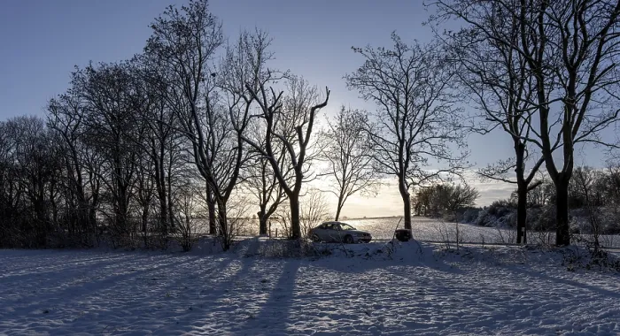 Gerahmter Druck : Winterlandschaft, Felder und Felder in Berlin-Lubars. Gerahmter Druck : Winterlandschaft, Felder und Felder in Berlin-Lubars.