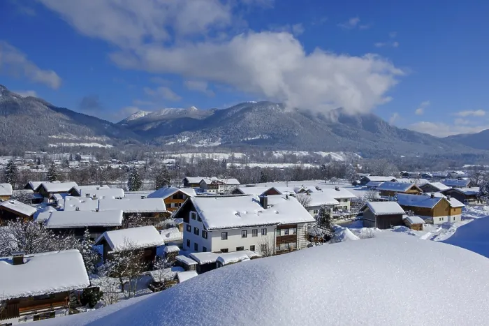 Gerahmter Druck : Winter in Wegscheid, Lenggries. Gerahmter Druck : Winter in Wegscheid, Lenggries.