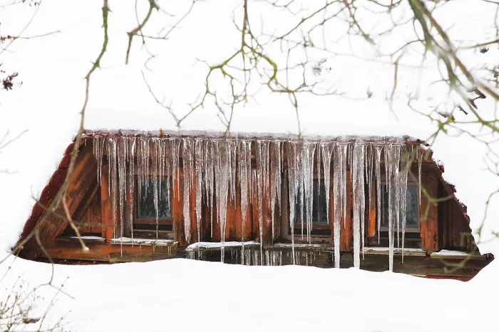 Gerahmter Druck : Winterlandschaft mit Eis in Deutschland Gerahmter Druck : Winterlandschaft mit Eis in Deutschland