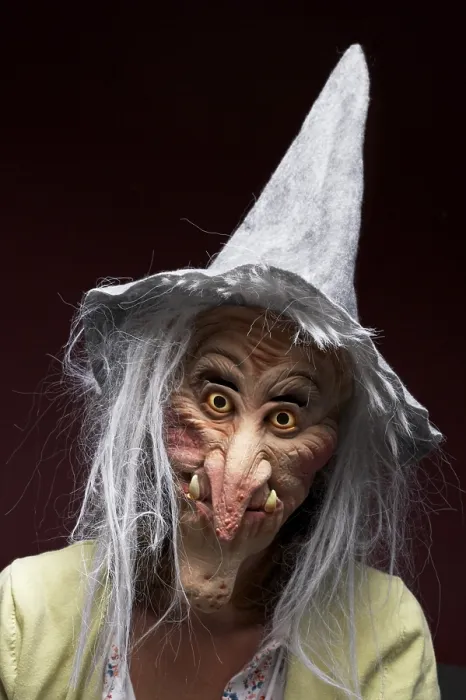 Gerahmter Druck : Hexe - schaurige Maske Gerahmter Druck : Hexe - schaurige Maske